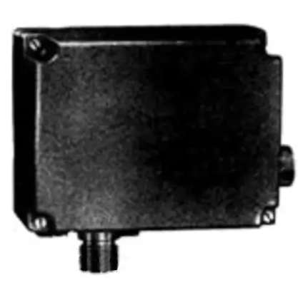 D512/9D型雙設定壓力控制器
